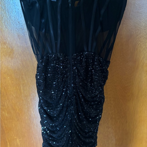 Fashion nova black dress - Picture 3 of 3